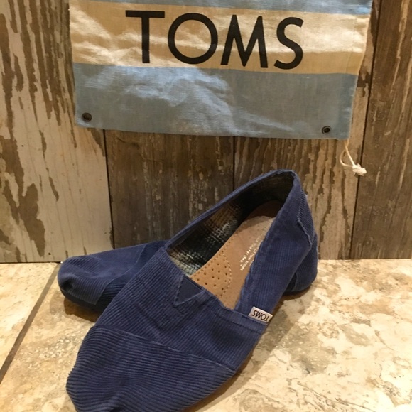 Toms Shoes - Toms Slip on Shoes